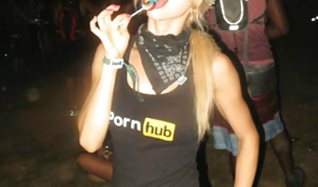 Titjob در سینه فول سکسی اینستاگرام بند سیاه ورزشی